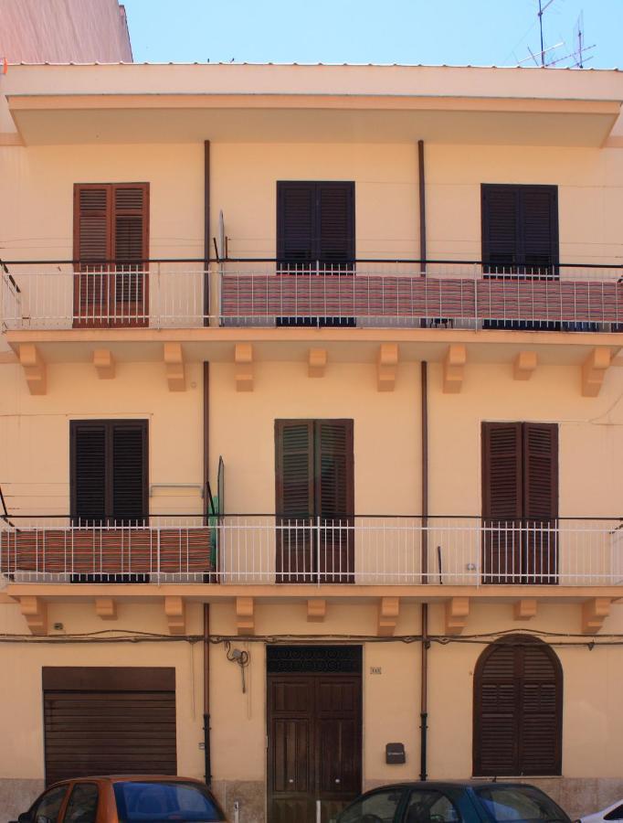 Bruno And Breakfast Bed and Breakfast Palermo Buitenkant foto